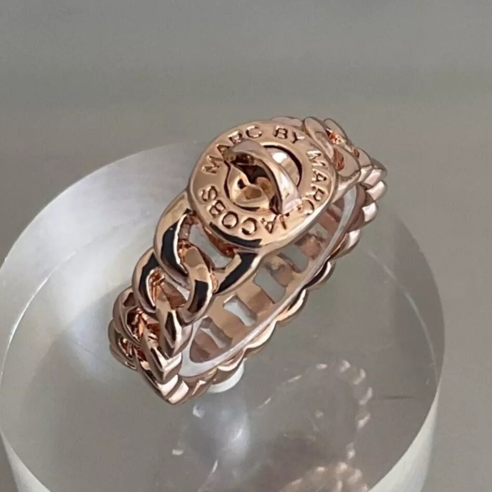 Marc By Marc Jacobs Rose Gold Chain Ring